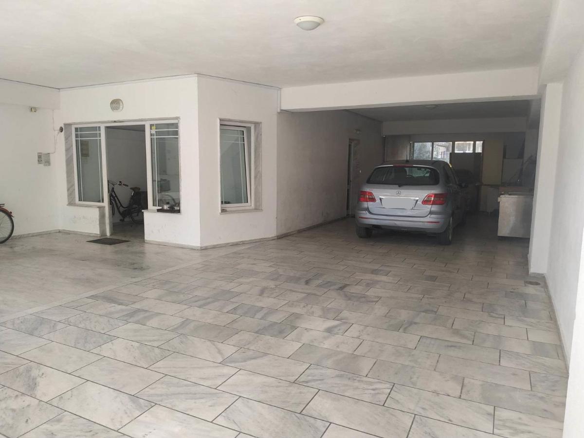 City Melody Apartment With Private Parking Alexandroupoli Bagian luar foto